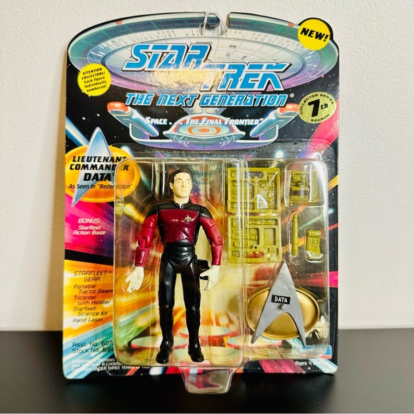 RARE Star Trek The Next Generation Lt DATA REDEMPTION RED 6947 Playmates NEW! - Picture 2 of 7